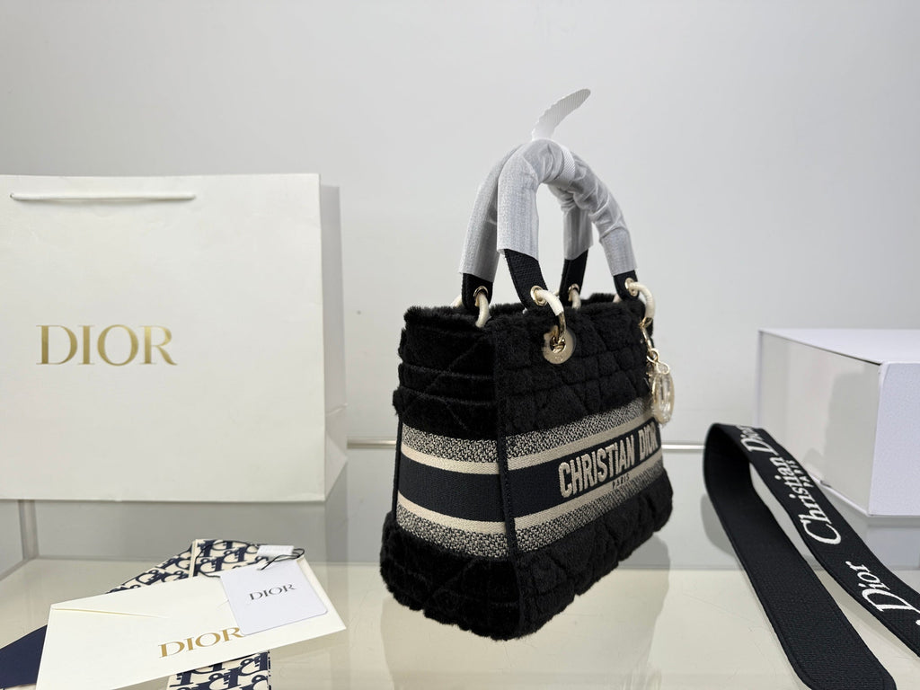 Serenityll™ 181941 Luxury Bags 24*20cm