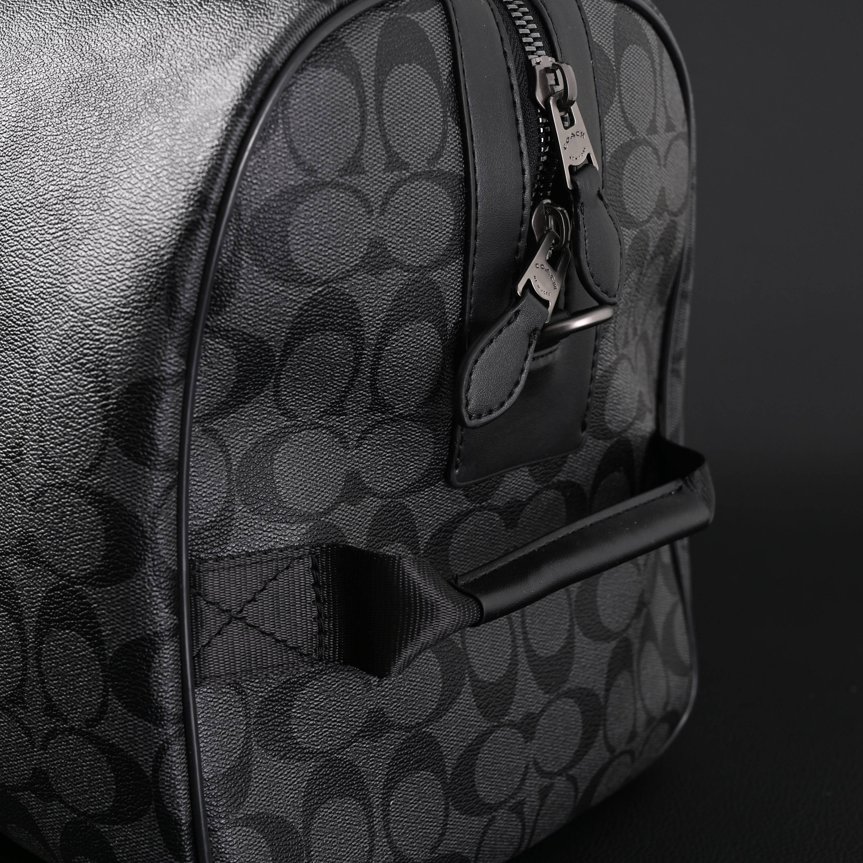 Louis Vuitton Keepall Bandoulière 50 – Damier Graphite Canvas Travel Bag