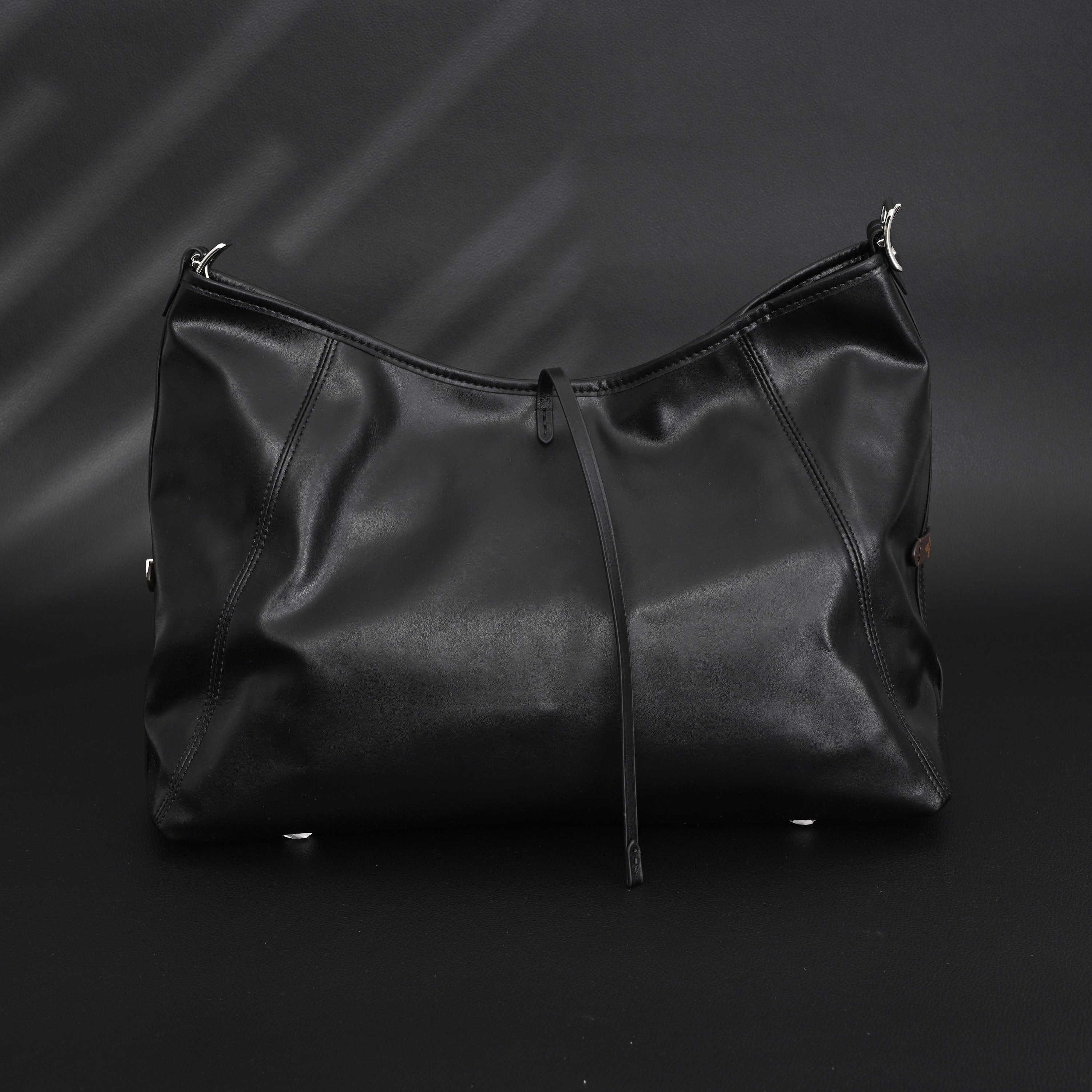 Louis Vuitton Black Mahina Leather Hobo Shoulder Bag